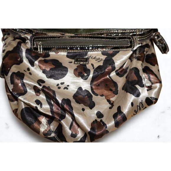 Vintage GUESS Olive Green Faux Leather Shearling Handbag | Y2K Croc Trim Logo - Picture 12 of 15